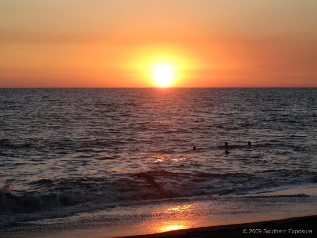 MonterricoSunset.jpg