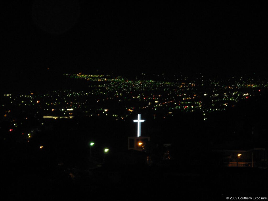 SanSalvadorNight.jpg